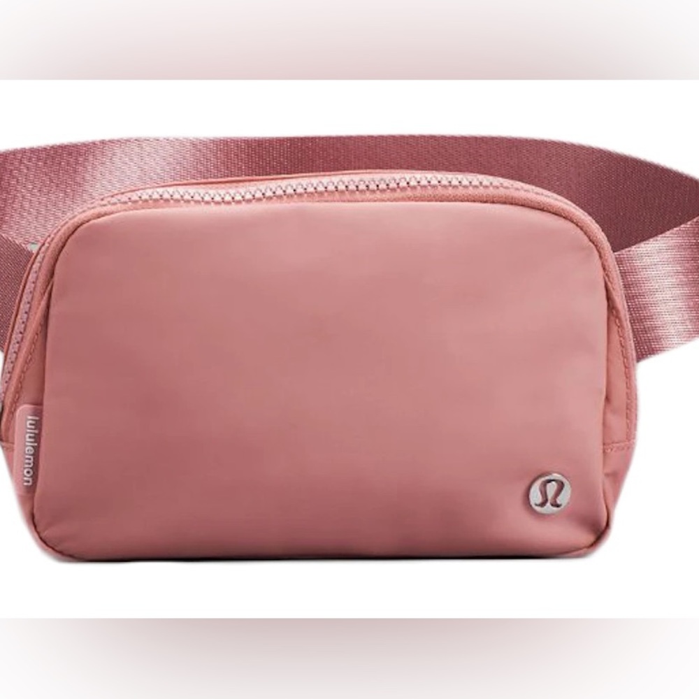 Lululemon Everywhere Belt Bag Pink Pastel